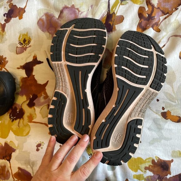 Brooks Women's Glycerin 19 Running Shoes 10.5 Nearly New - Picture 3 of 6